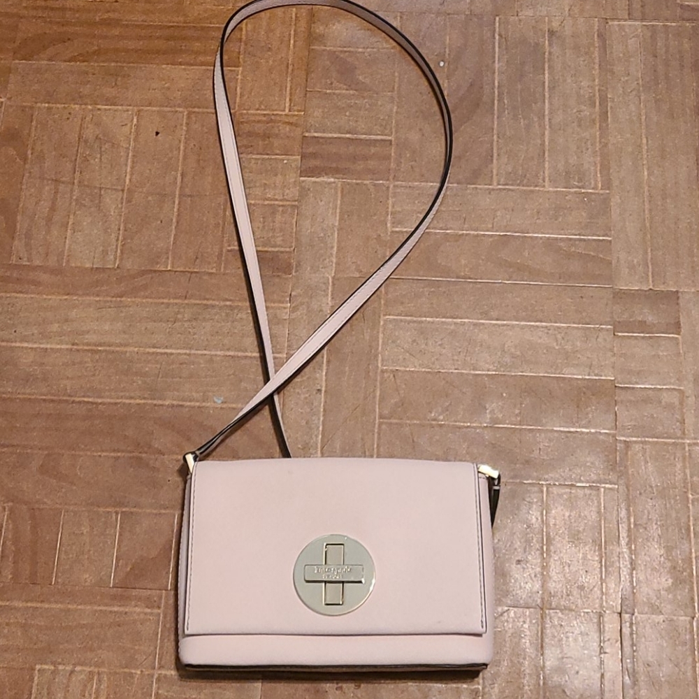 Kate Spade Crossbody ♠️
